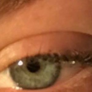 Meet your Posher, Lily